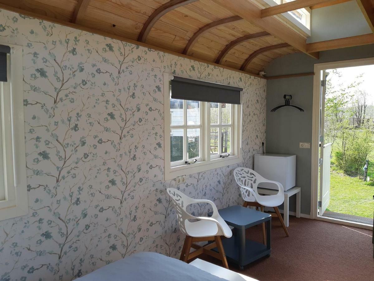 B&B Pipowagen "De Luxe" Op Wellness Camping En B&B Meddo Exterior foto